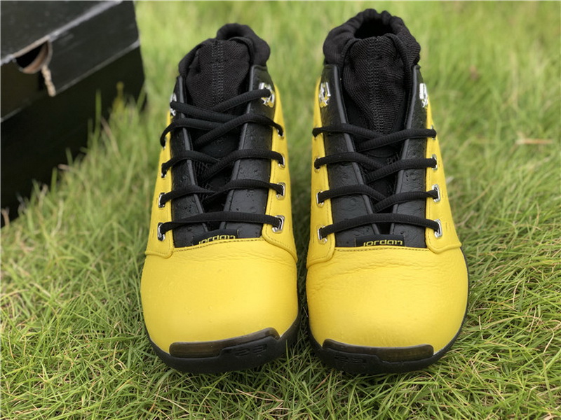 Authentic SoleFly x Air Jordan 17 Low “Lightning”